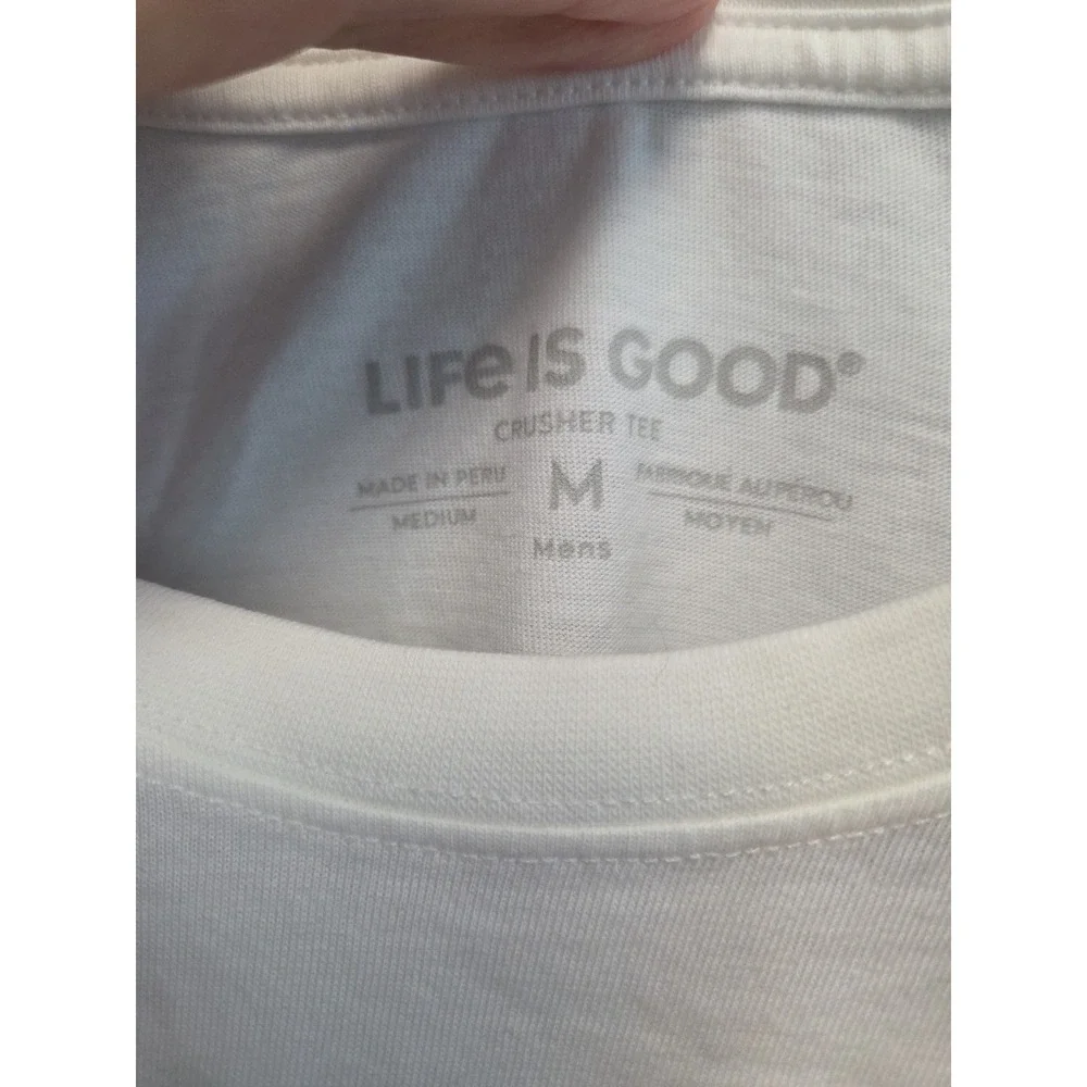Life Is Good Crusher T Shirt Mens Sz M American Flag Beach Shining Sea NWT